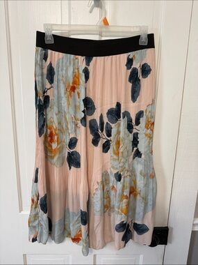 Cato Pleated Floral Midi Skirt - Blush Pink, Navy & Light Blue